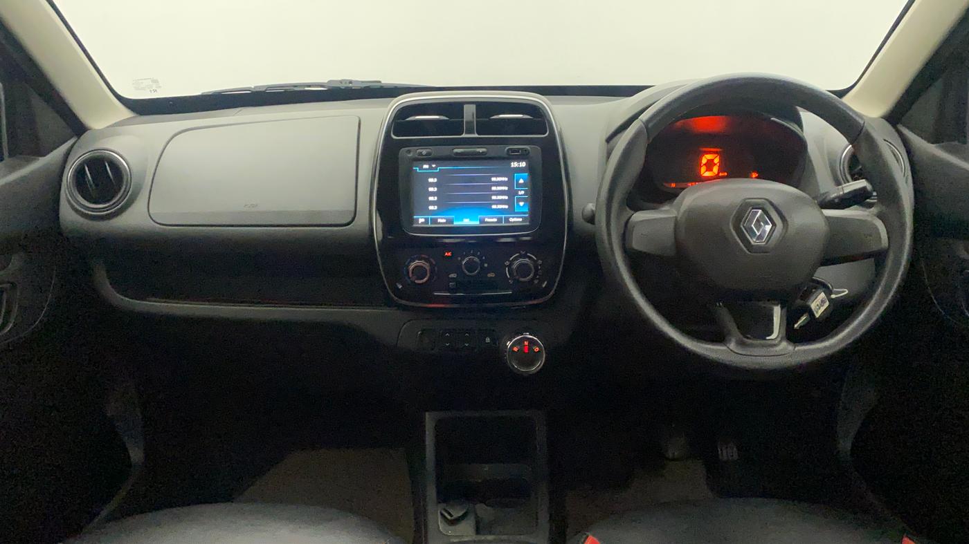 2017 Renault Kwid RXT 1.0 AMT (O), Petrol, Automatic, 49,301 km, Dashboard