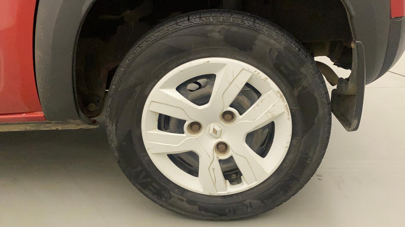 2017 Renault Kwid RXT 1.0 AMT (O), Petrol, Automatic, 49,301 km, Left Rear Wheel