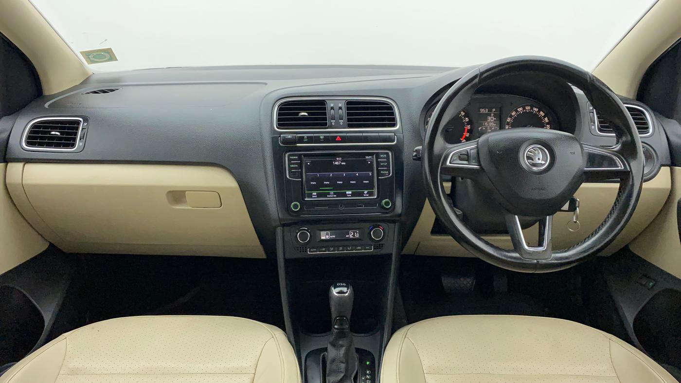 2017 Skoda Rapid STYLE 1.5 TDI AT, Diesel, Automatic, 1,15,463 km, Dashboard