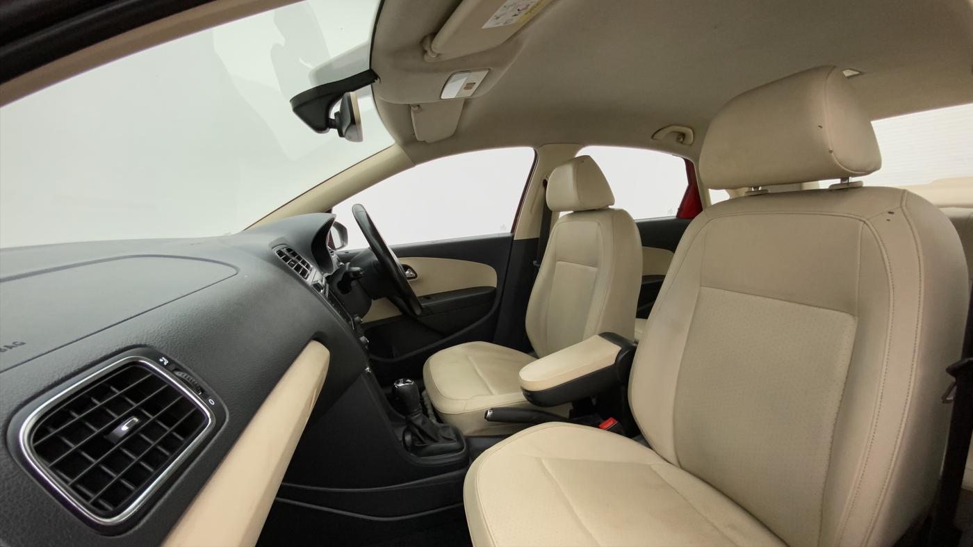 2017 Skoda Rapid STYLE 1.5 TDI AT, Diesel, Automatic, 1,15,463 km, Right Side Front Door Cabin