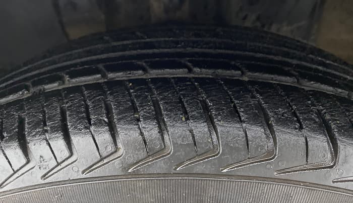 2018 Datsun Redi Go 1.0 T(O) AT, Petrol, Automatic, 62,555 km, Left Front Tyre Tread