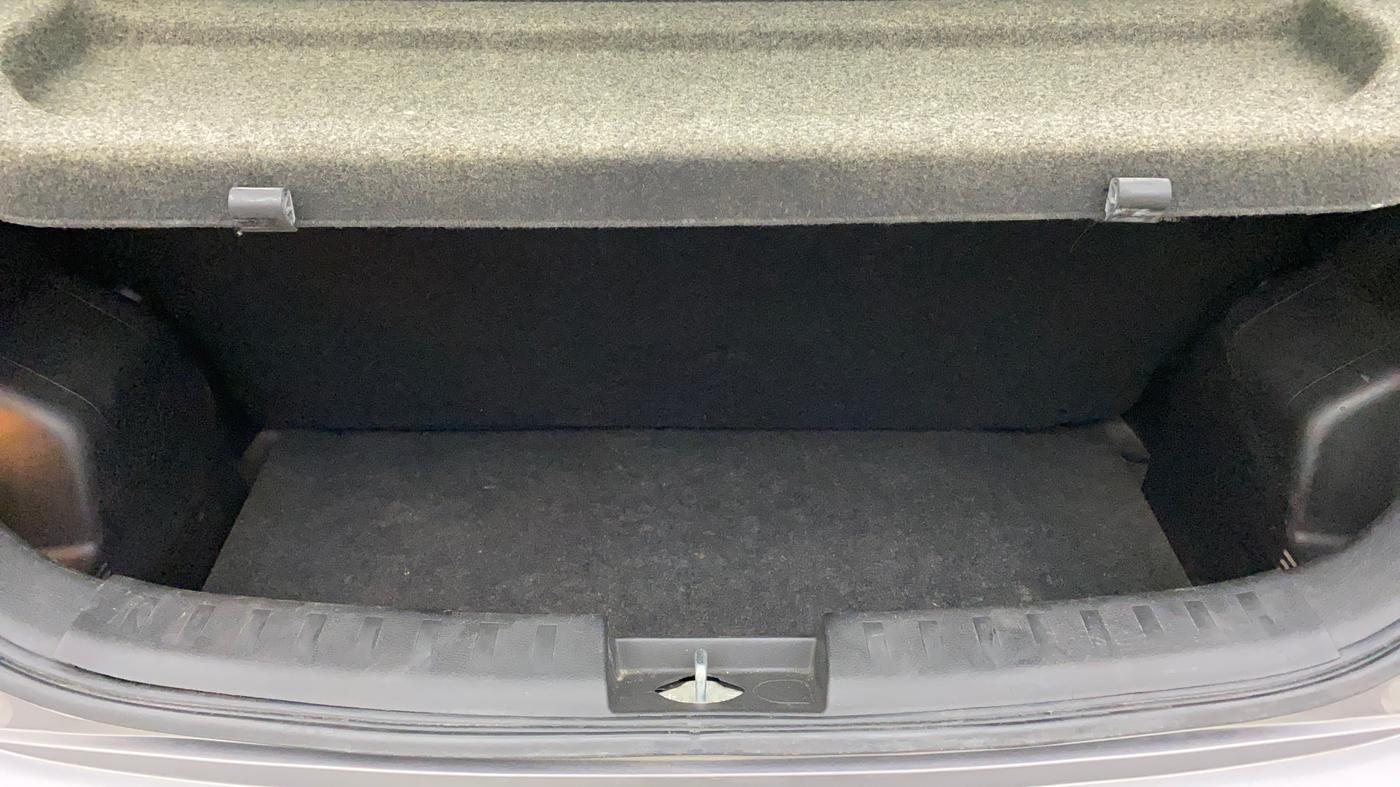 2014 Maruti Swift ZXI, Petrol, Manual, 54,596 km, Boot Inside