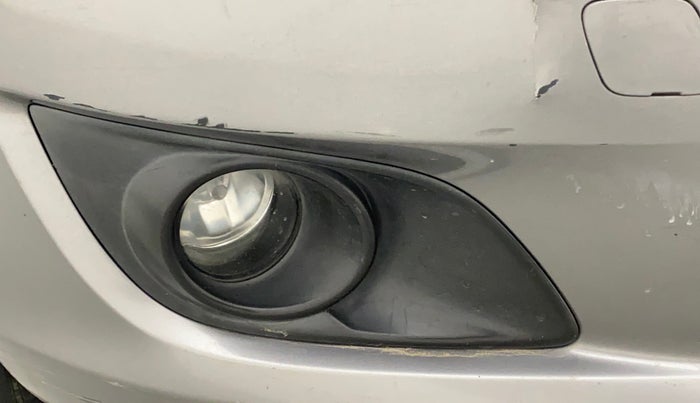 2014 Maruti Swift ZXI, Petrol, Manual, 54,596 km, Right fog light - Not working