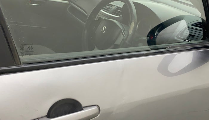 2014 Maruti Swift ZXI, Petrol, Manual, 54,596 km, Driver-side door - Weather strip has minor damage