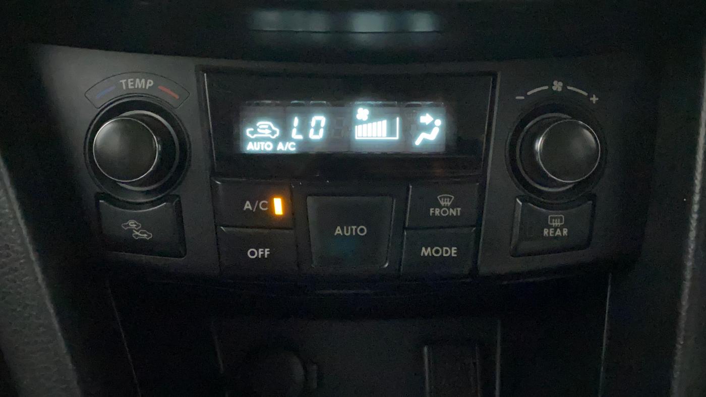 2014 Maruti Swift ZXI, Petrol, Manual, 54,596 km, Automatic Climate Control