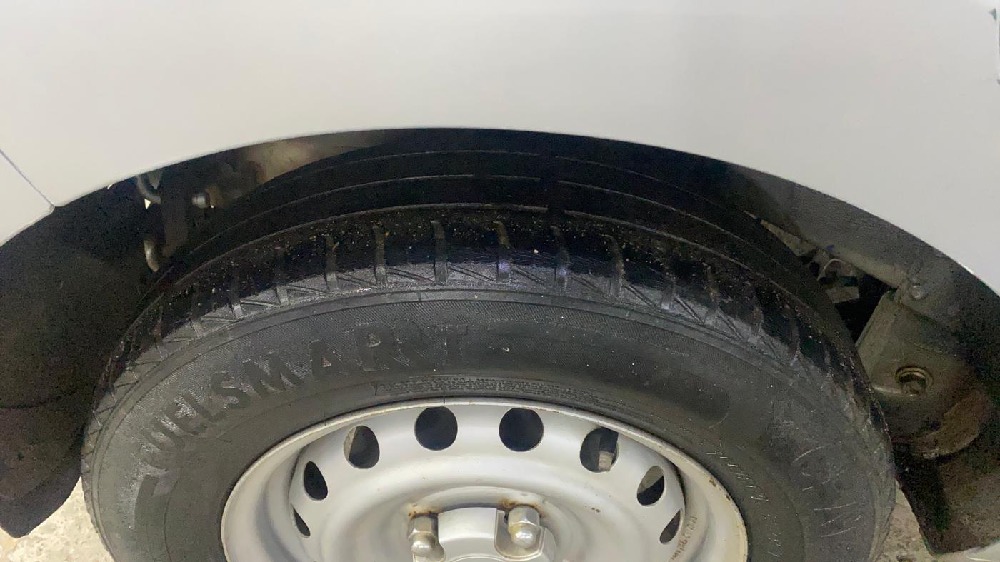 2020 Hyundai NEW SANTRO MAGNA, Petrol, Manual, 41,202 km, Right Rear Tyre Tread