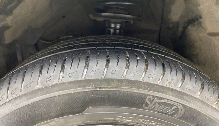 2020 Maruti Vitara Brezza ZXI PLUS, Petrol, Manual, 64,551 km, Left Front Tyre Tread