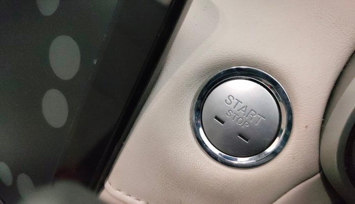 2022 MG ASTOR SHARP 1.5 CVT, Petrol, Automatic, 37,672 km, Keyless Start/ Stop Button