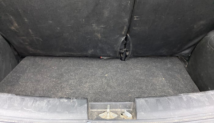 2017 Maruti Swift VXI, Petrol, Manual, 26,505 km, Boot Inside