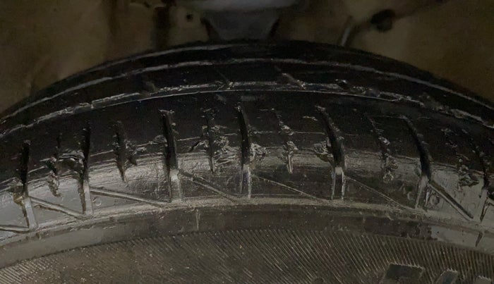 2020 Maruti Alto LXI, Petrol, Manual, 36,707 km, Right Front Tyre Tread