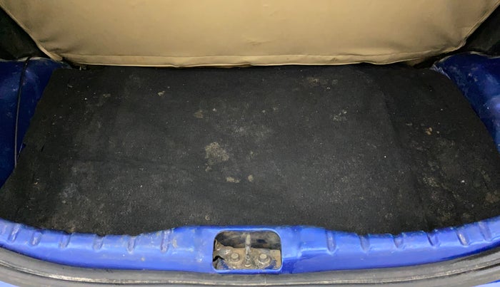 2012 Hyundai Eon D-LITE+, Petrol, Manual, 43,507 km, Boot Inside