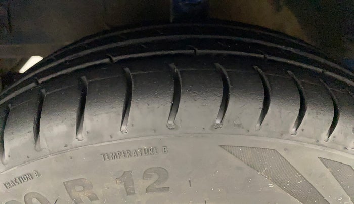 2012 Hyundai Eon D-LITE+, Petrol, Manual, 43,507 km, Left Front Tyre Tread