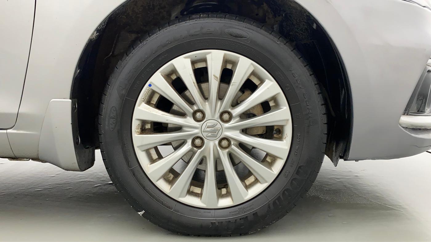 2021 Maruti Ciaz ZETA 1.5 SHVS VVT MT, Petrol, Manual, 54,326 km, Right Front Wheel