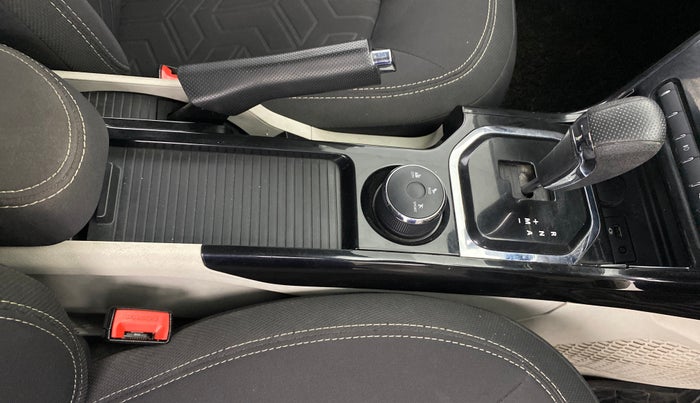 2021 Tata NEXON XZA PLUS PETROL, Petrol, Automatic, 52,923 km, Gear Lever