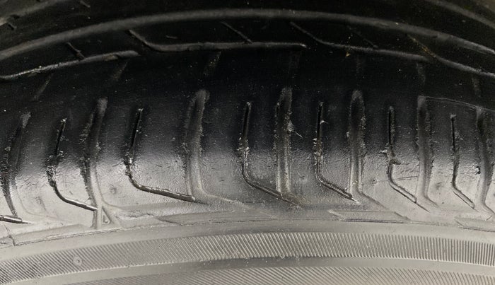 2021 Tata NEXON XZA PLUS PETROL, Petrol, Automatic, 52,923 km, Right Rear Tyre Tread