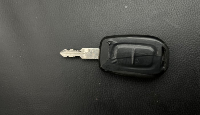 2017 Datsun Redi Go T (O), Petrol, Manual, 42,661 km, Key Close Up