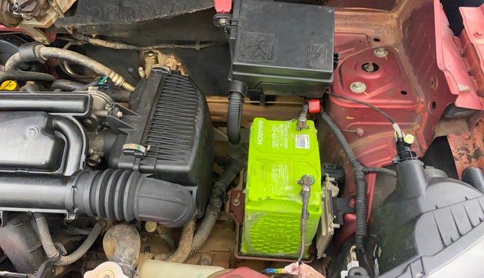 2016 Renault Kwid RXT 0.8, Petrol, Manual, 88,138 km, Engine View - Left