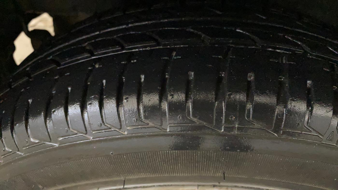 2022 Tata Tiago XM CNG, CNG, Manual, 19,250 km, Right Rear Tyre Tread