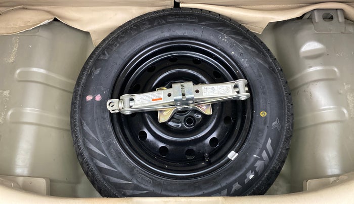 2013 Maruti A Star VXI (ABS) AT, Petrol, Automatic, 41,301 km, Spare Tyre