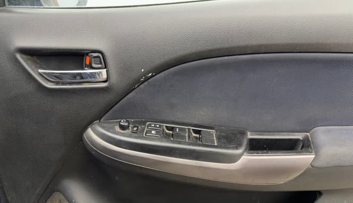 2022 Maruti Baleno DELTA PETROL 1.2, Petrol, Manual, 55,024 km, Driver Side Door Panels Control