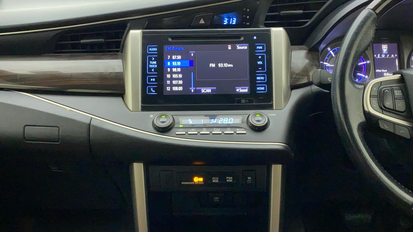 2019 Toyota Innova Crysta 2.8 ZX AT 7 STR, Diesel, Automatic, 90,337 km, Air Conditioner