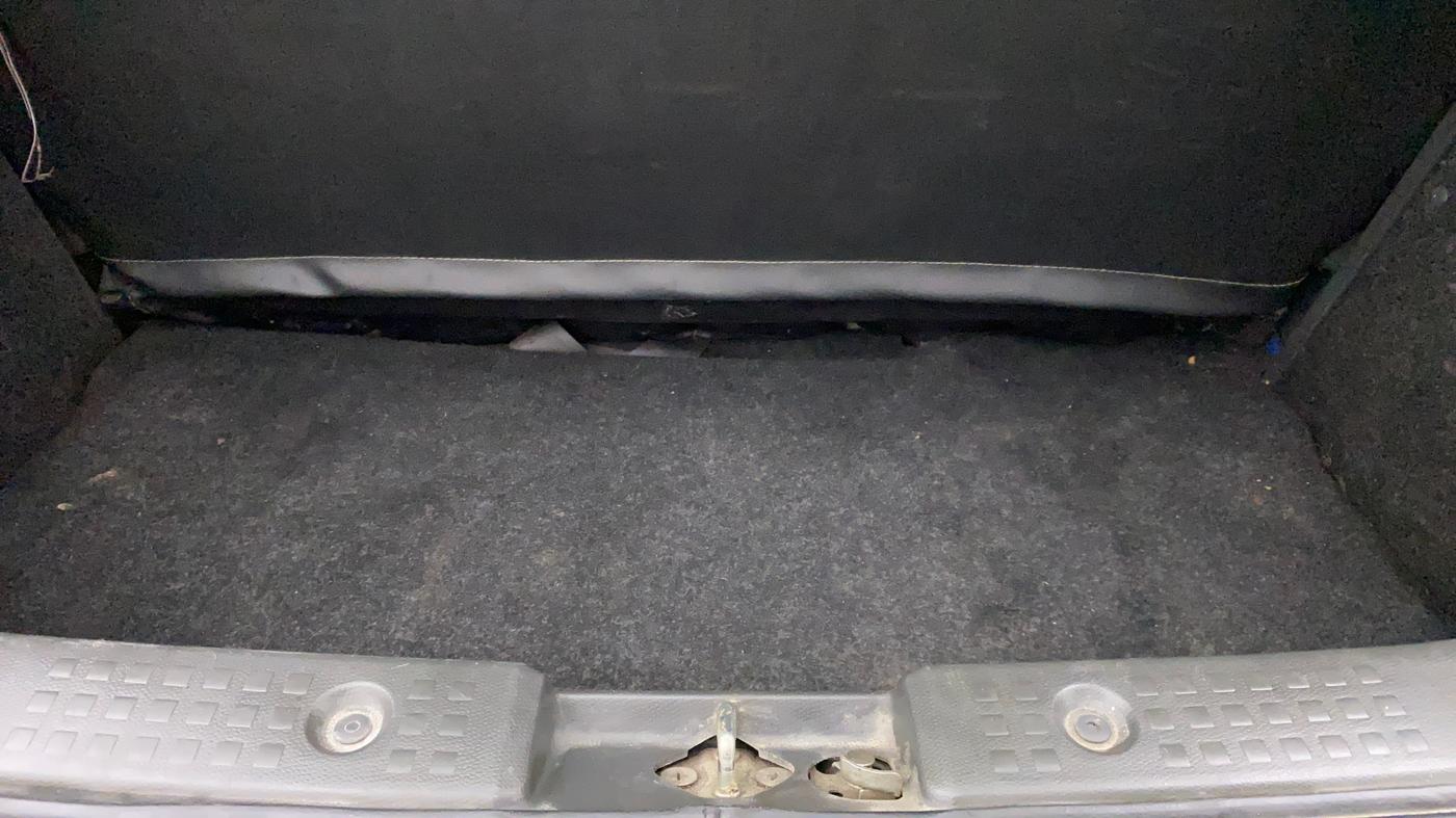 2011 Maruti Swift VDI, Diesel, Manual, 1,19,638 km, Boot Inside