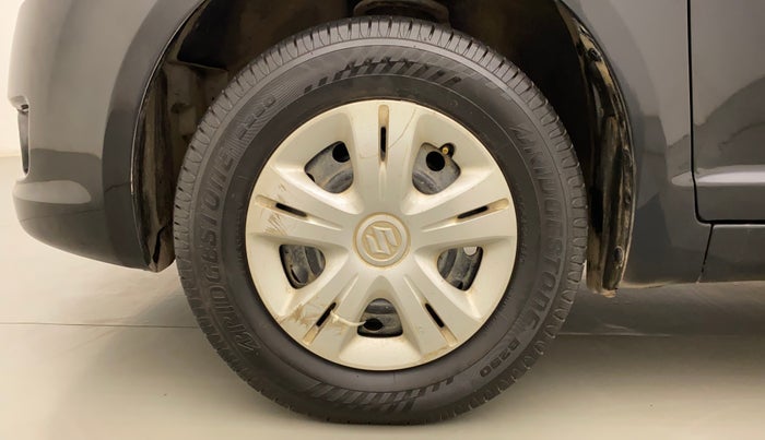 2011 Maruti Swift VDI, Diesel, Manual, 1,19,638 km, Left Front Wheel