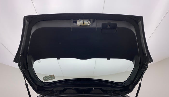 2011 Maruti Swift VDI, Diesel, Manual, 1,19,638 km, Boot Door Open