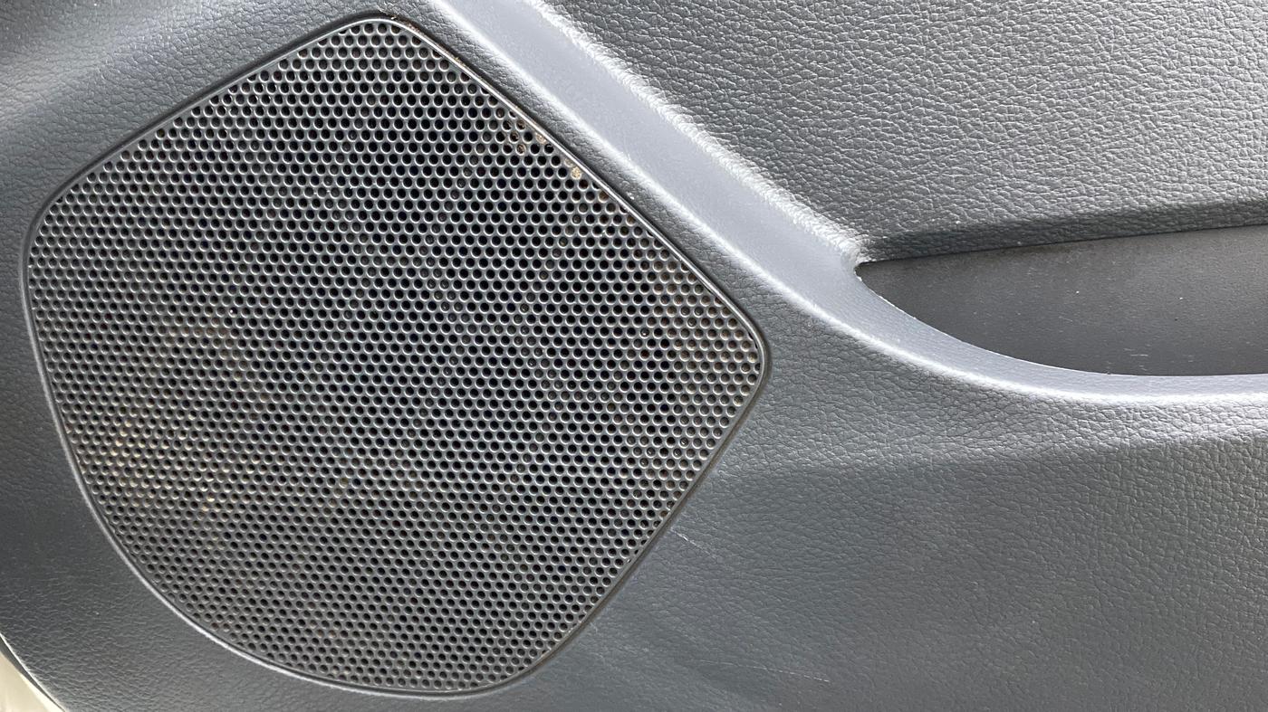 2015 Maruti Alto K10 VXI P, Petrol, Manual, 45,789 km, Speaker