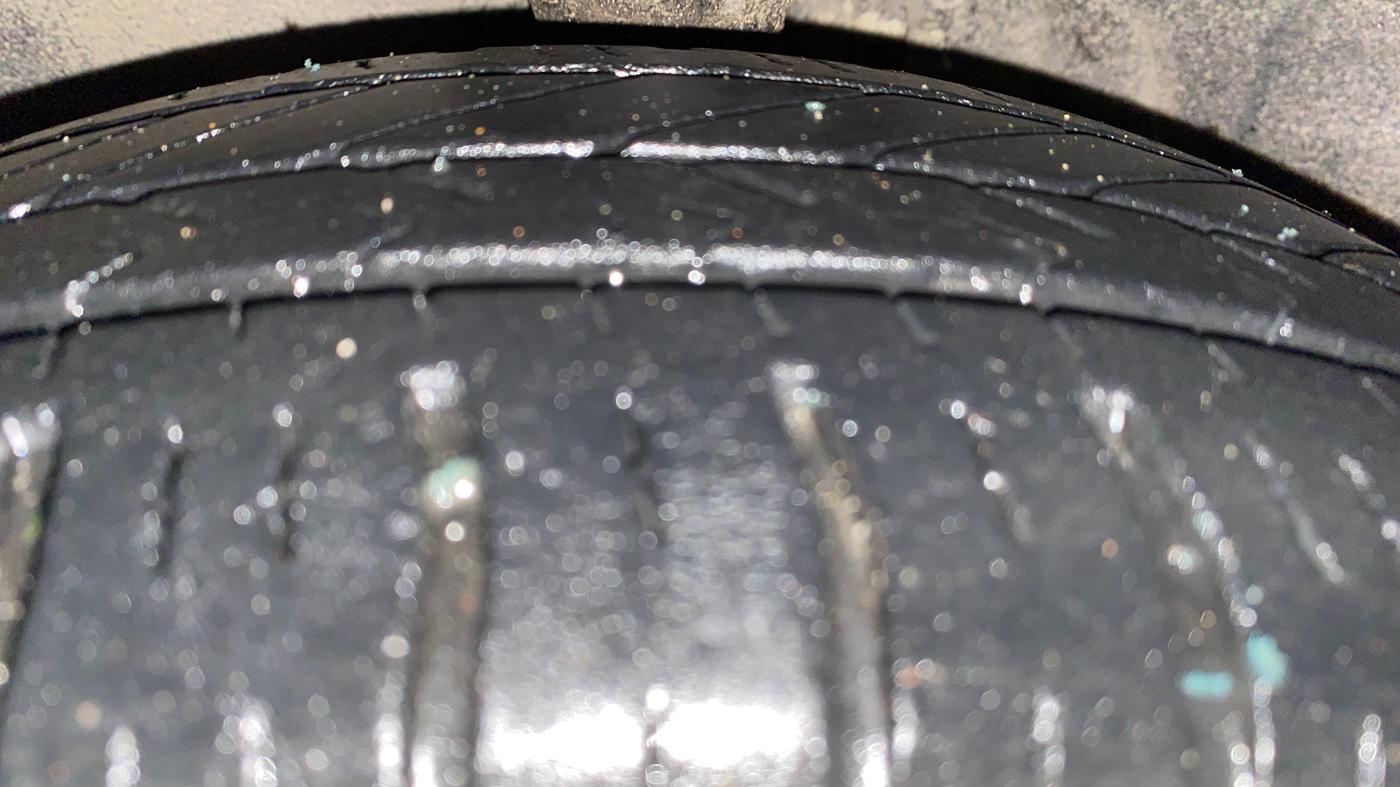 2013 Maruti Alto K10 LXI, Petrol, Manual, 66,801 km, Left Front Tyre Tread