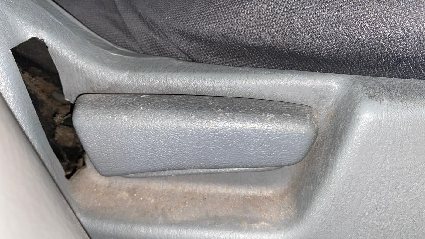 2013 Maruti Alto K10 LXI, Petrol, Manual, 66,801 km, Driver Side Adjustment Panel