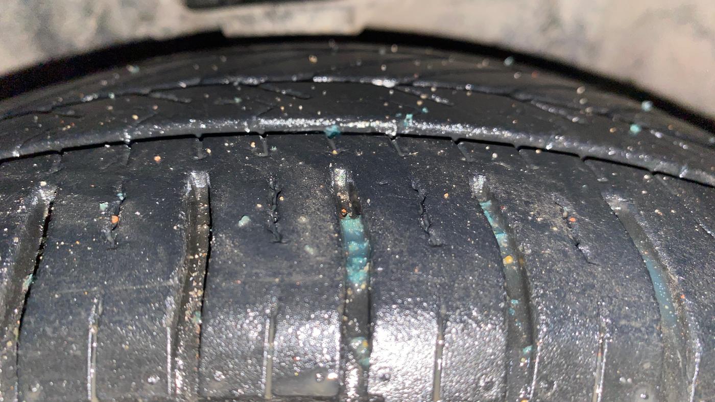 2013 Maruti Alto K10 LXI, Petrol, Manual, 66,801 km, Right Front Tyre Tread