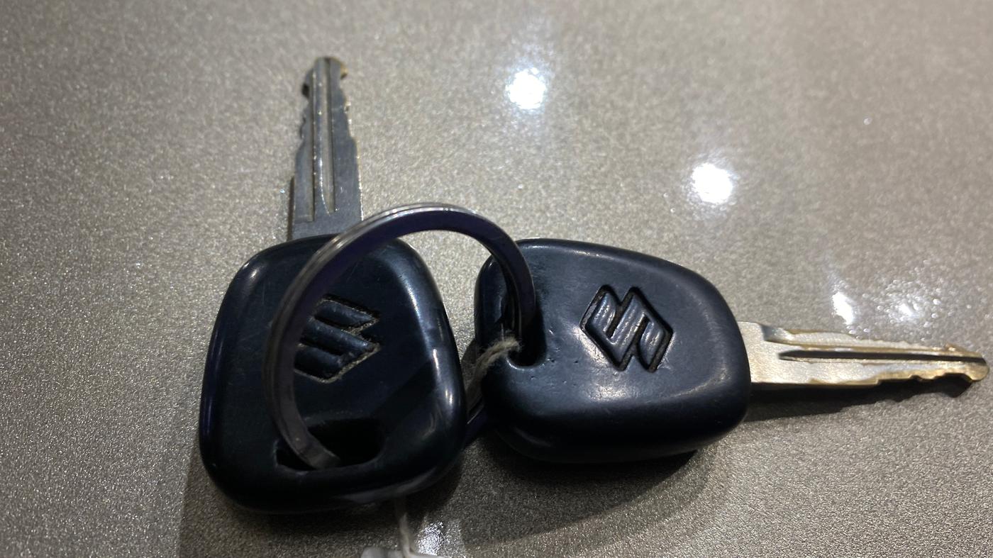 2013 Maruti Alto K10 LXI, Petrol, Manual, 66,801 km, Key Close Up