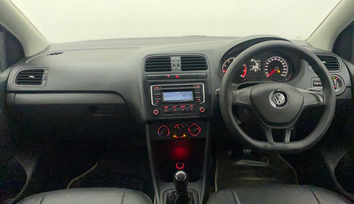 2014 Volkswagen Polo COMFORTLINE 1.2L, Petrol, Manual, 25,705 km, Dashboard
