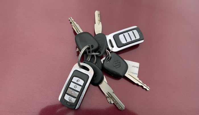 2015 Maruti Alto K10 LXI CNG, CNG, Manual, 50,747 km, Key Close Up