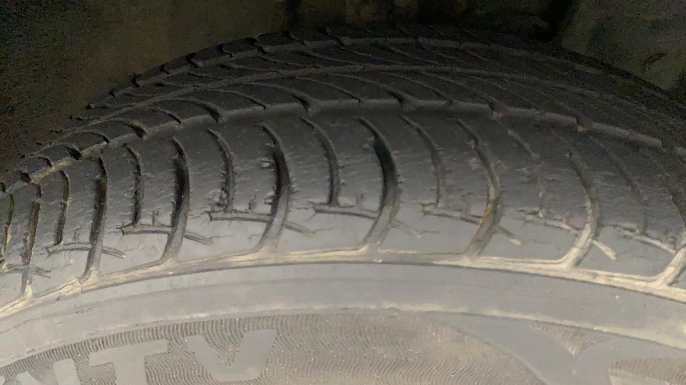 2018 Nissan Micra XL CVT, Petrol, Automatic, 28,590 km, Right Front Tyre Tread