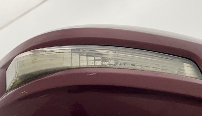 2017 Maruti Swift Dzire ZDI AMT, Diesel, Automatic, 88,411 km, Right rear-view mirror - Indicator light has minor damage