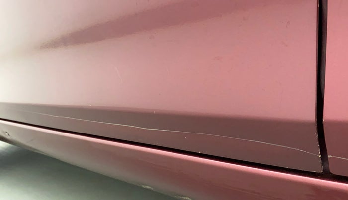 2017 Maruti Swift Dzire ZDI AMT, Diesel, Automatic, 88,411 km, Front passenger door - Minor scratches