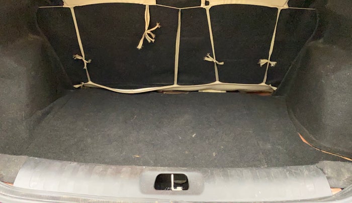 2017 Maruti Swift Dzire ZDI AMT, Diesel, Automatic, 88,411 km, Boot Inside