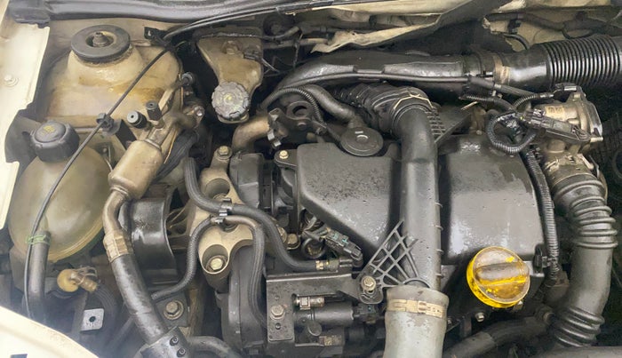 2015 Renault Duster 85 PS RXL DIESEL, Diesel, Manual, 98,396 km, Engine View - Right