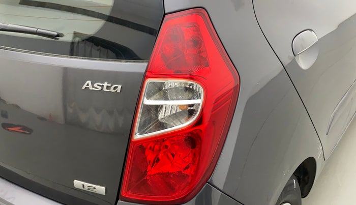 2013 Hyundai i10 ASTA 1.2, Petrol, Manual, 42,857 km, Right tail light - Minor scratches
