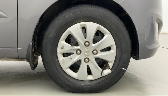 2013 Hyundai i10 ASTA 1.2, Petrol, Manual, 42,857 km, Right Front Wheel