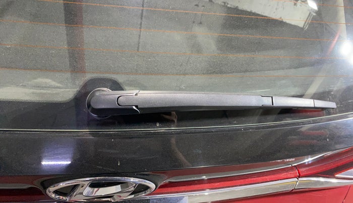 2022 Hyundai NEW I20 ASTA(O) 1.5 CRDI DUAL TONE, Diesel, Manual, 60,063 km, Rear Wiper