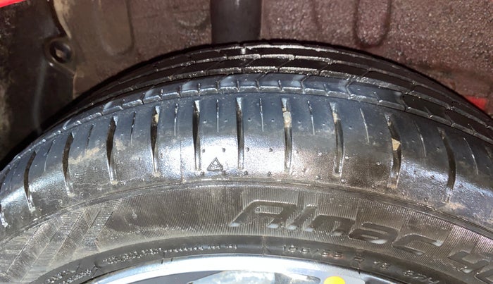 2022 Hyundai NEW I20 ASTA(O) 1.5 CRDI DUAL TONE, Diesel, Manual, 60,063 km, Right Rear Tyre Tread