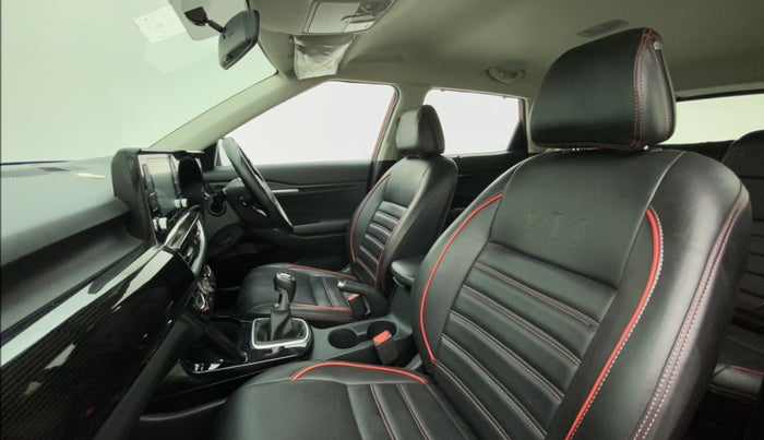 2021 KIA SELTOS HTK PLUS 1.5 DIESEL, Diesel, Manual, 49,076 km, Right Side Front Door Cabin