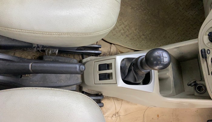2017 Maruti Alto K10 VXI, Petrol, Manual, 32,049 km, Gear Lever