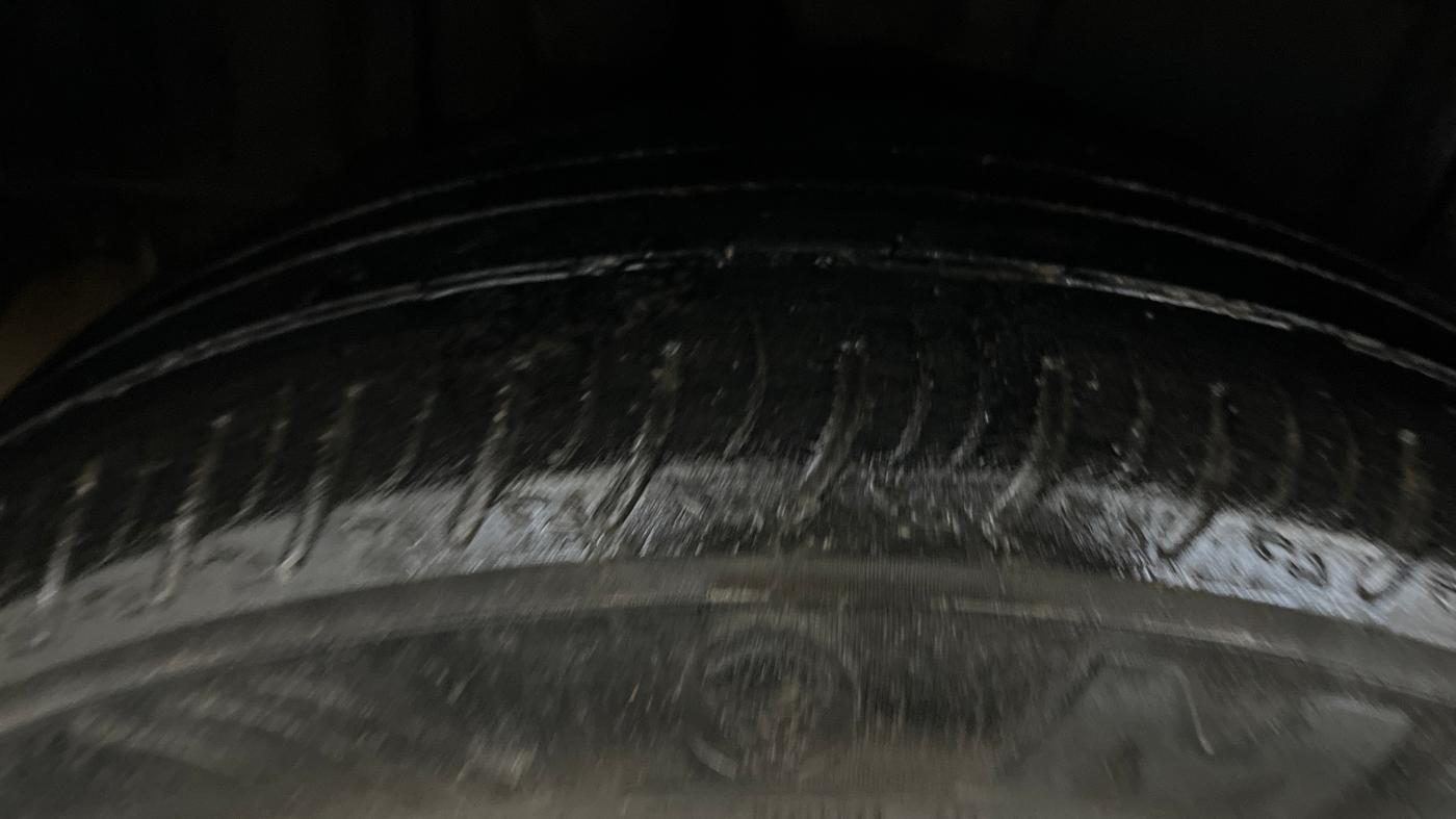 2022 Maruti XL6 ALPHA AT, Petrol, Automatic, 62,732 km, Right Rear Tyre Tread