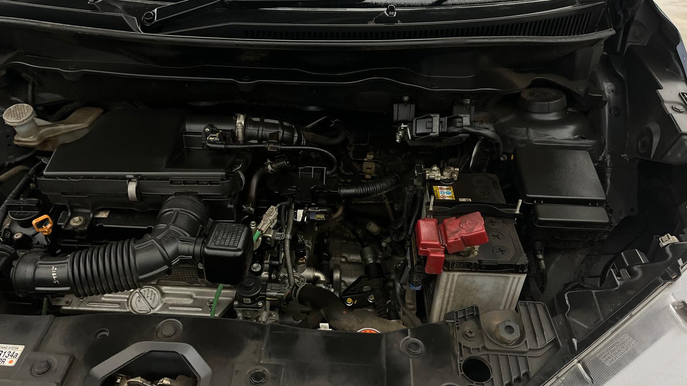 2022 Maruti XL6 ALPHA AT, Petrol, Automatic, 62,732 km, Engine View - Left