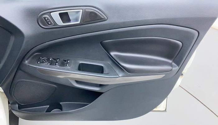 2019 Ford Ecosport TITANIUM + 1.5L DIESEL, Diesel, Manual, 98,854 km, Driver Side Door Panels Control