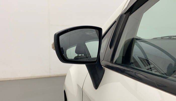 2019 Ford Ecosport TITANIUM + 1.5L DIESEL, Diesel, Manual, 98,854 km, Left rear-view mirror - Folding motor not working